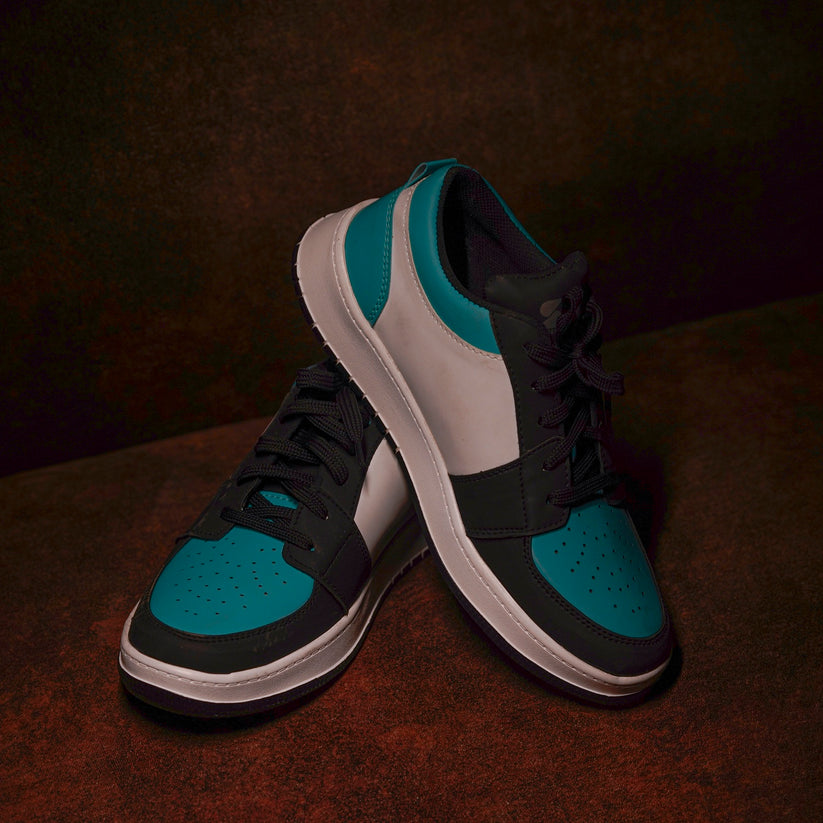 Saturn Laceup Sneakers - Blue